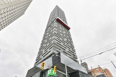 加拿大 安大略省 多伦多公寓901 - 8 Eglinton Avenue East